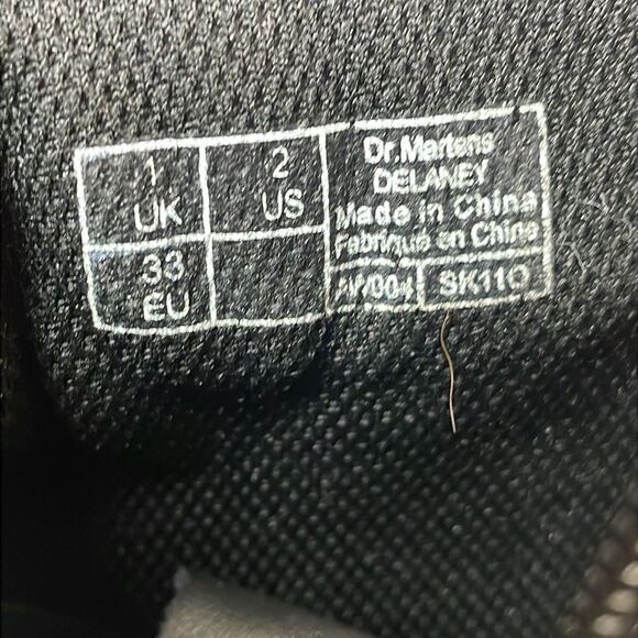 Dr Martens Delaney Little Girl Sz 2 Black Leather 8-Eye Lace Up Zip Combat Boots - Picture 6 of 10